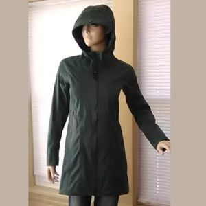 Lululemon Right As Rain Jacket Size 2